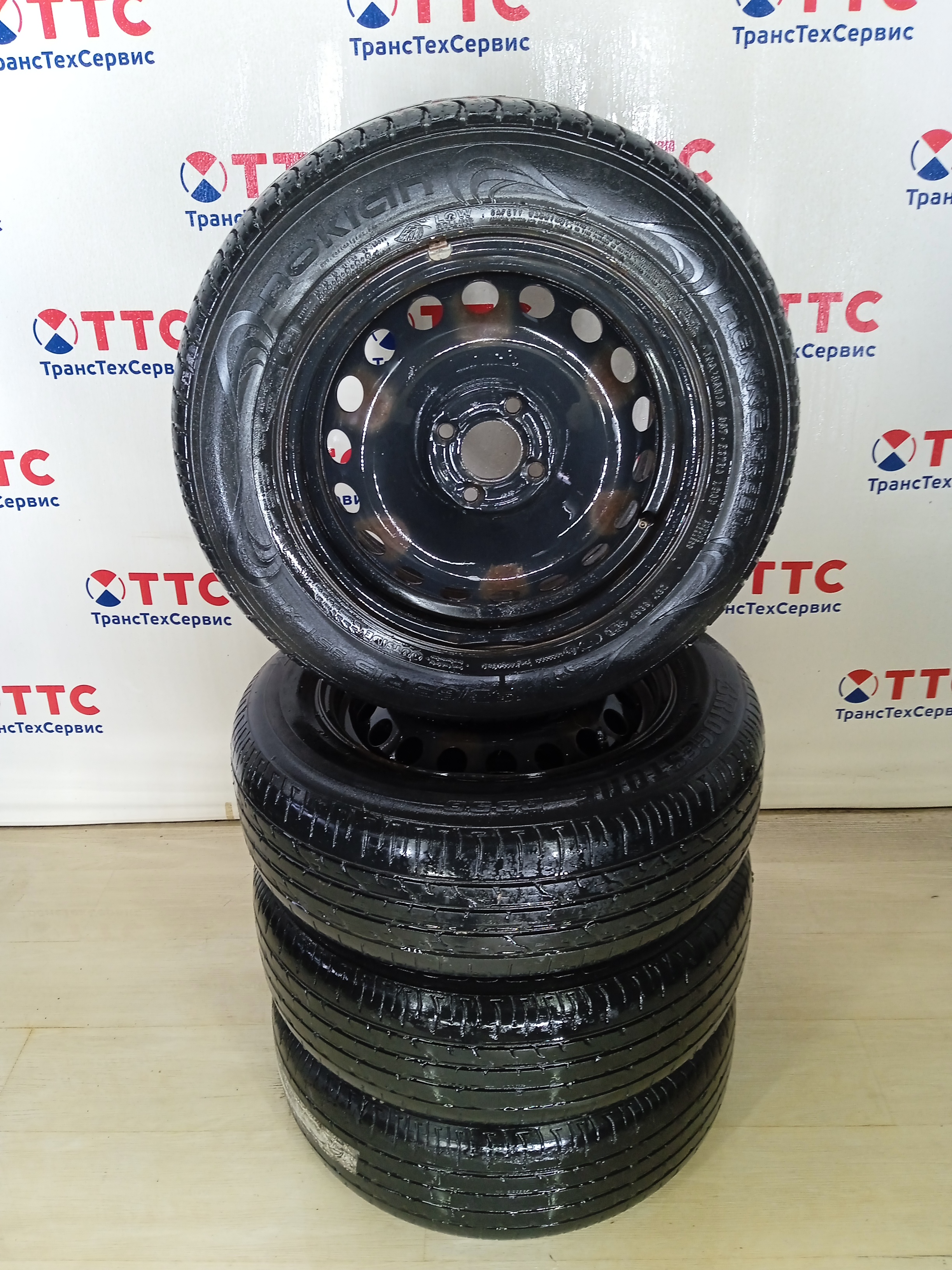 Шины Б\У Bridgestone B250 195/65 R15 9