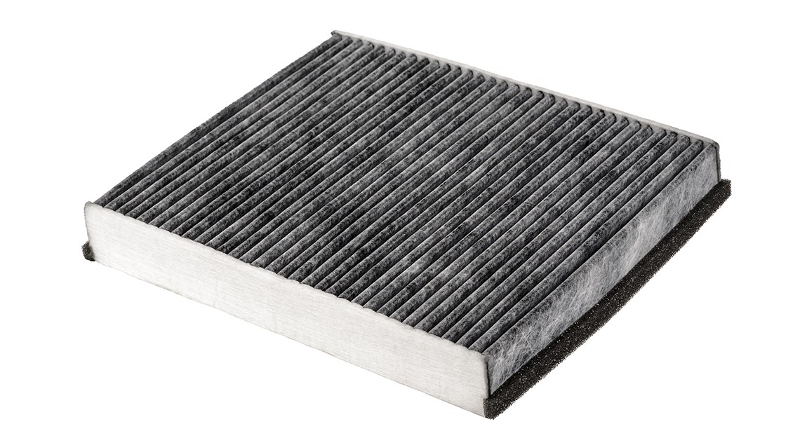 Замена салонного фильтра Mazda фото 1